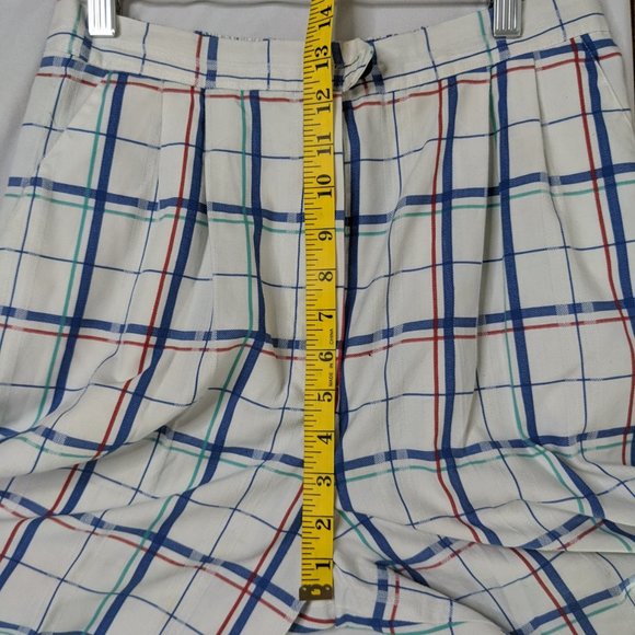 VINTAGE David Smith Womens White Plaid Pleated Shorts Size 14 - Made in USA - Picture 6 of 12